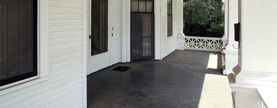 Southern Romance Exterior Before Porch